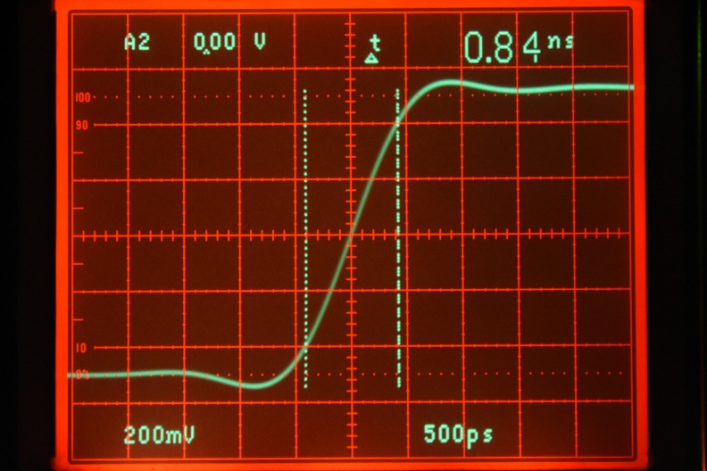 Measurement of the rise time on a Tektronix 2465B analog oscilloscope. DSC_0582.JPG