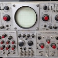 Tektronix R556 Dual-Beam Oscilloscope